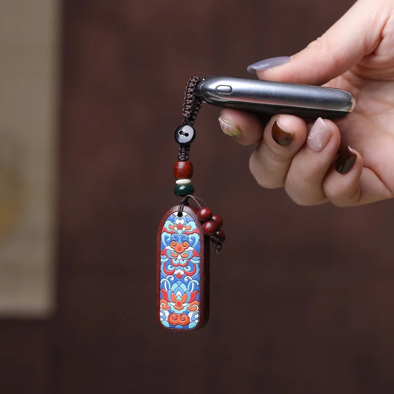 All Well Brand Keychain Natura - Ethnic Fashion Meaning recension och pris